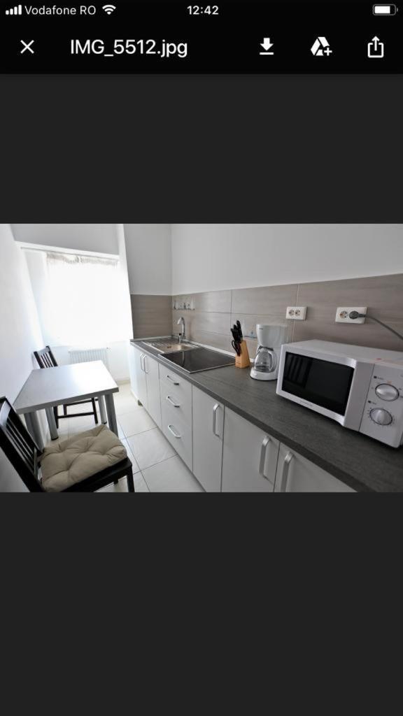 Alba Iulia Square - Apartments And Studios Βουκουρέστι Εξωτερικό φωτογραφία